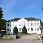 Herrenhaus App.14 Blengow