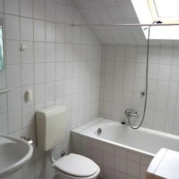 Herrenhaus App.14 * Blengow